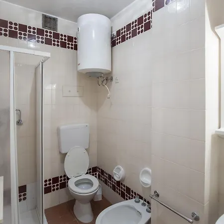 Nicesolo Apartmán *